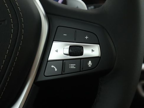 New 2026 BMW X5 sDrive40i w/ Climate Comfort Package image 12