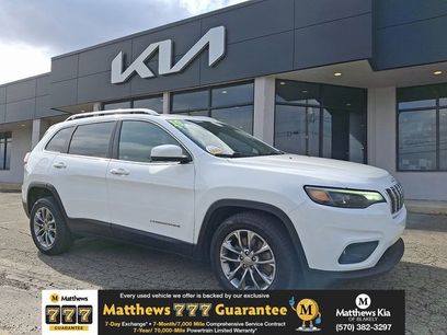 Used 2019 Jeep Cherokee Latitude Plus w/ Comfort/Convenience Group