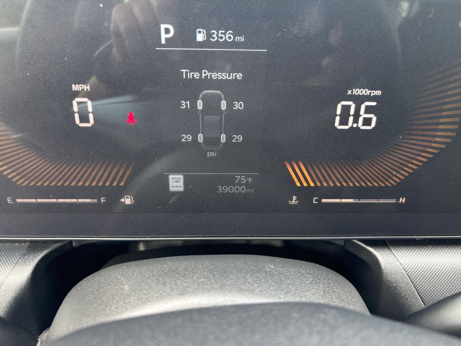 Used 2025 Hyundai Sonata SEL FWD image 39