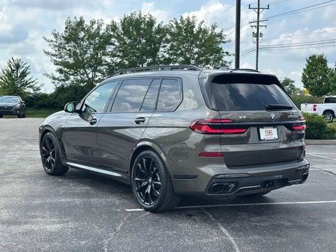 Used 2025 BMW X7 M60i AWD/4WD image 5