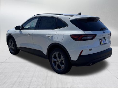 New 2026 Ford Escape ST-Line Select w/ Tech Pack #1 AWD/4WD image 4