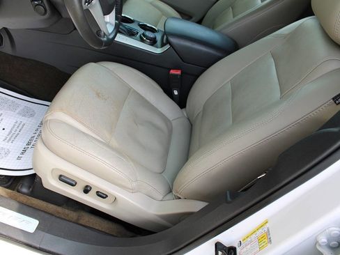 Used 2013 Ford Explorer Limited AWD/4WD image 16