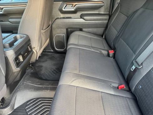 Used 2025 Chevrolet Silverado 1500 LT AWD/4WD image 27