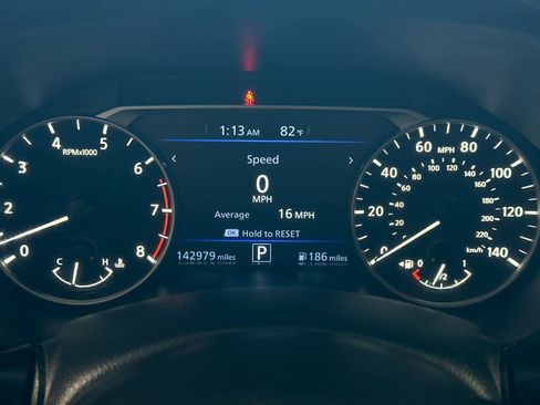 Used 2022 Nissan Altima 2.5 SV FWD image 24