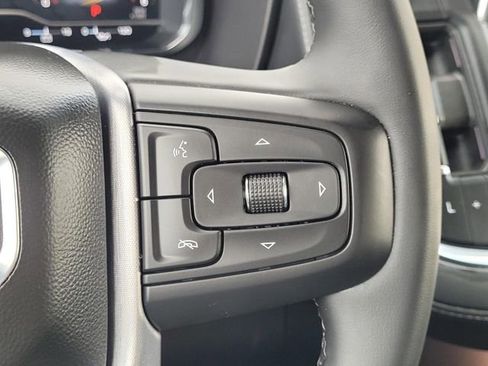 Used 2024 GMC Yukon XL SLE w/ Gmc Pro Safety Plus Package image 31