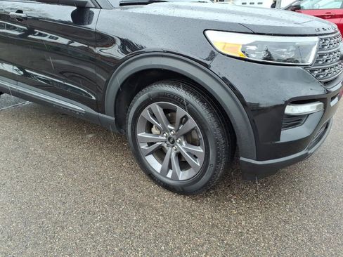 Certified 2024 Ford Explorer XLT w/ Equipment Group 202A AWD/4WD image 6