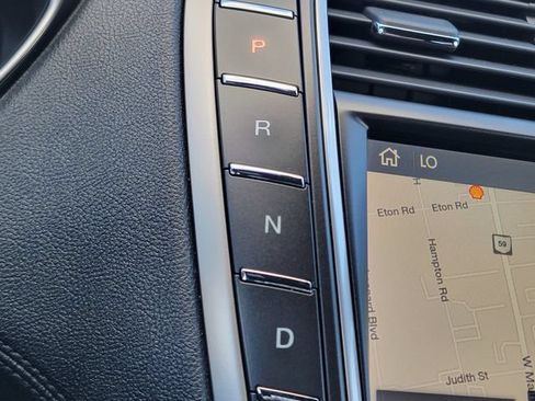 Used 2019 Lincoln Nautilus Reserve AWD/4WD image 30