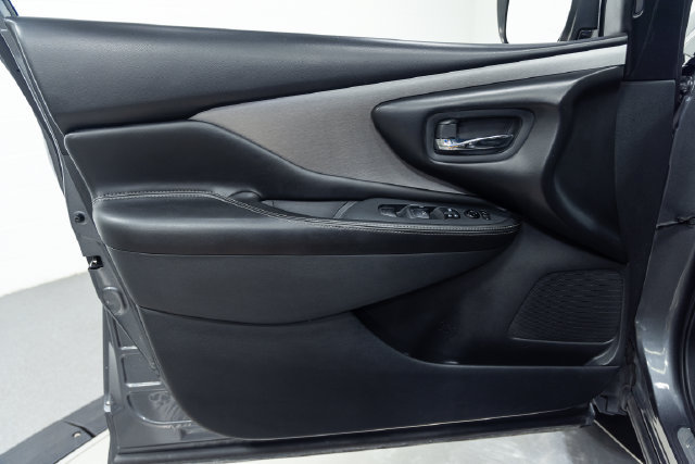 Used 2021 Nissan Murano S FWD image 11