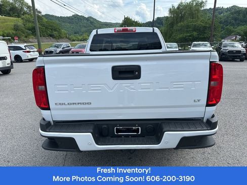 Used 2022 Chevrolet Colorado LT w/ Fleet Safety Package RWD image 4