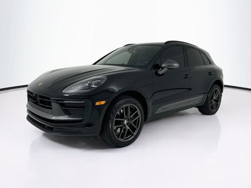 Certified 2023 Porsche Macan Turbo AWD/4WD image 1