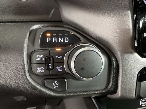 Used 2025 RAM 1500 Big Horn AWD/4WD image 22