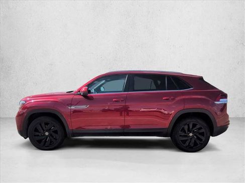 Used 2022 Volkswagen Atlas Cross Sport SE FWD image 8