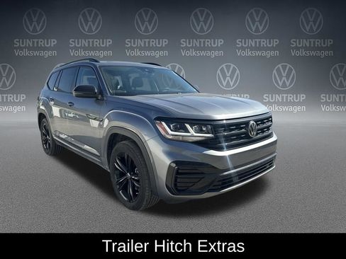 Used 2023 Volkswagen Atlas SEL R-Line image 10