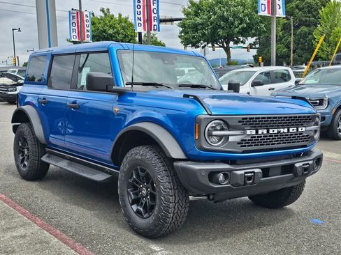 New 2026 Ford Bronco Badlands AWD/4WD image 8