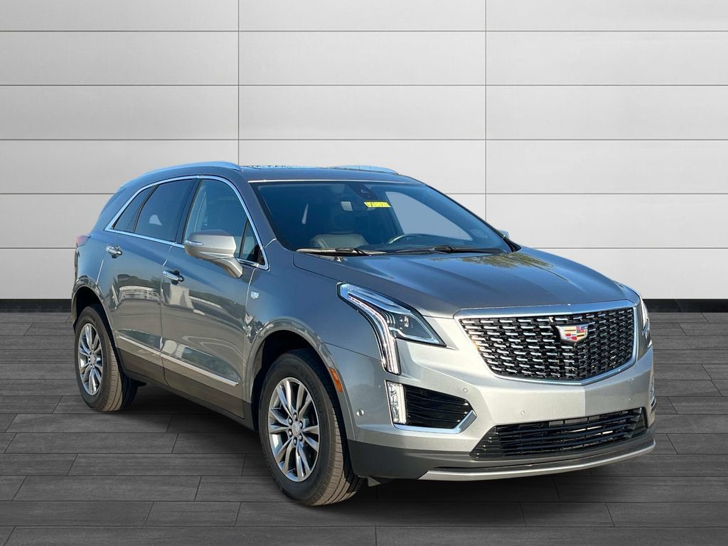 Certified 2023 Cadillac XT5 Premium Luxury w/ Technology Package FWD image 7