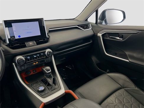 Used 2024 Toyota RAV4 Adventure image 22