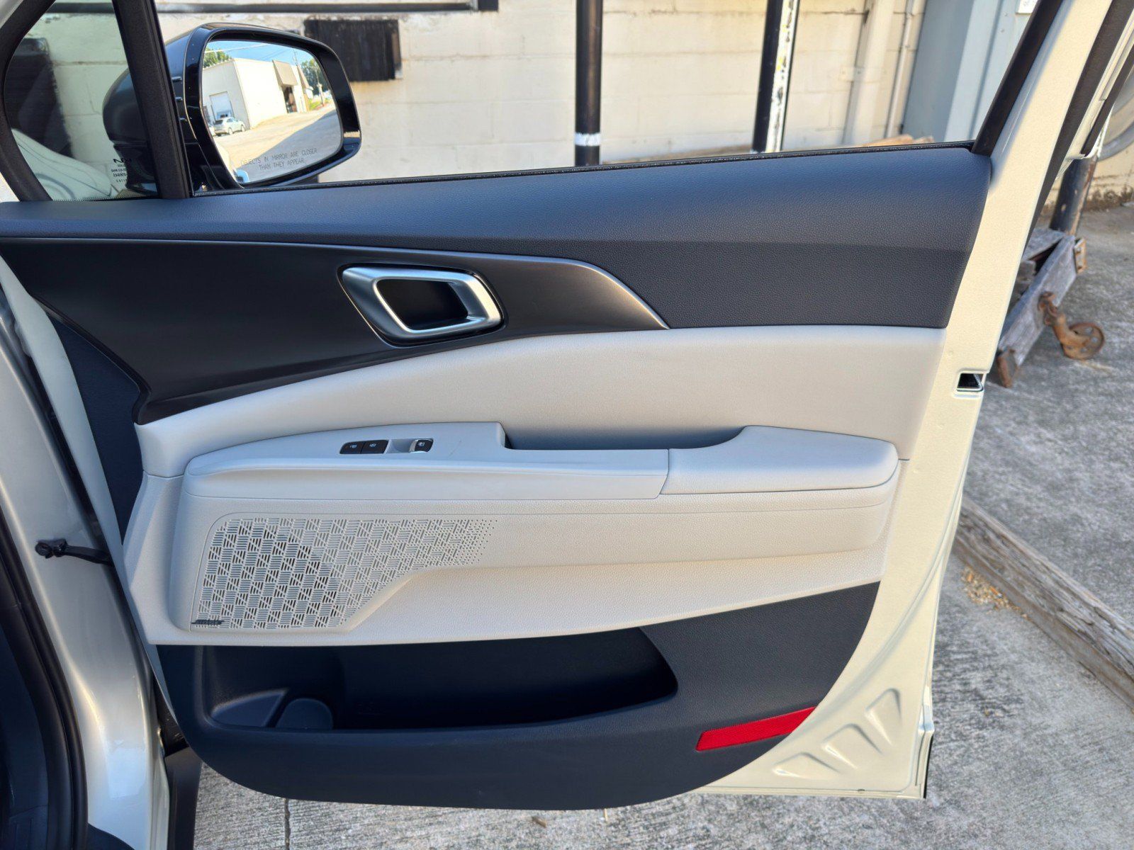 Used 2025 Kia Carnival SX Prestige FWD image 52
