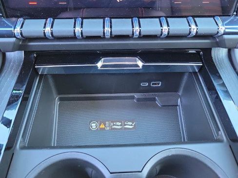 New 2026 GMC Yukon XL AT4 Ultimate w/ LPO, Floor Liner Package image 23