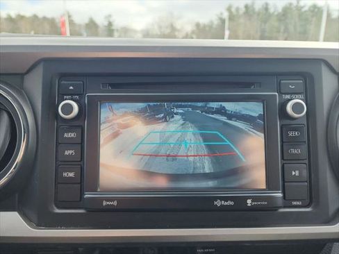 Certified 2018 Toyota Tacoma SR5 image 14