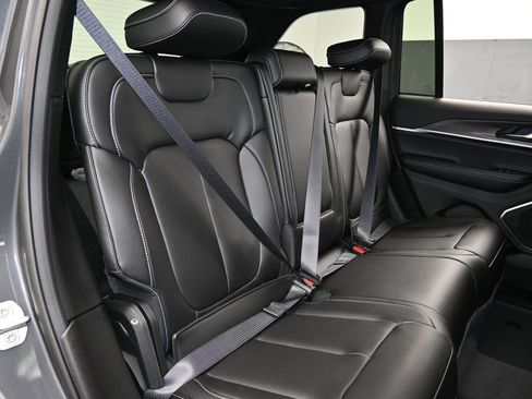 New 2026 Jeep Grand Cherokee Limited AWD/4WD image 35