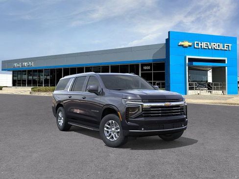 New 2026 Chevrolet Suburban LT AWD/4WD image 1