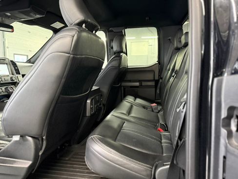 Used 2018 Ford F150 XLT w/ Equipment Group 302A Luxury image 31