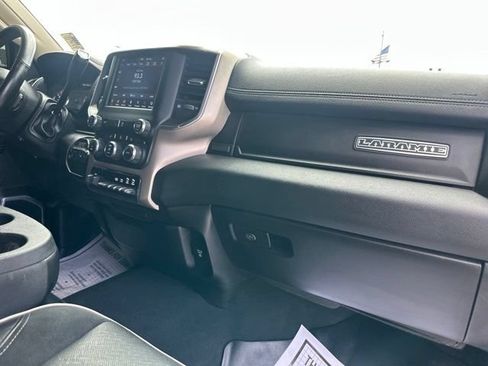 Used 2020 RAM 2500 Laramie AWD/4WD image 11