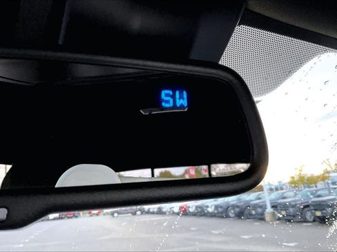 Certified 2023 Toyota Tacoma TRD Off-Road image 35