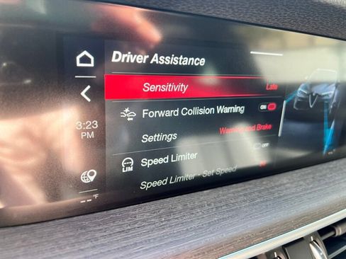 Used 2023 Alfa Romeo Stelvio Ti image 44