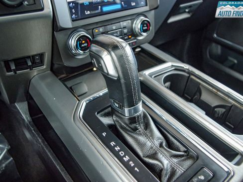 Used 2015 Ford F150 Platinum w/ Equipment Group 701A Luxury AWD/4WD image 19