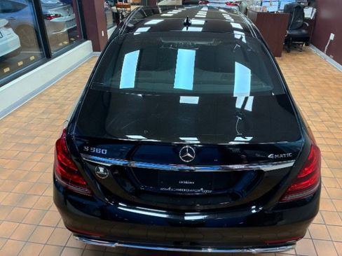 Used 2018 Mercedes-Benz S 560 4MATIC Sedan image 13