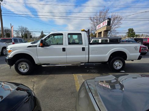 Used 2016 Ford F250 XL w/ Power Equipment Group image 6