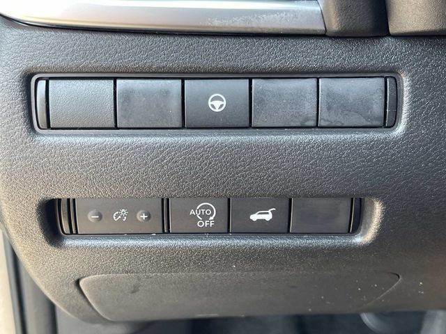 Used 2023 Nissan Rogue SV w/ SV Premium B Package AWD/4WD image 35