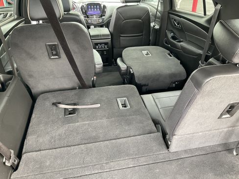Used 2023 Chevrolet Traverse Premier w/ Redline Edition AWD/4WD image 52