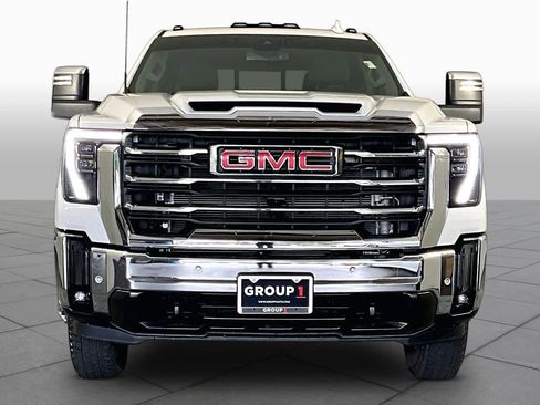 Used 2025 GMC Sierra 3500 SLT w/ Texas SLT Premium Package AWD/4WD image 4