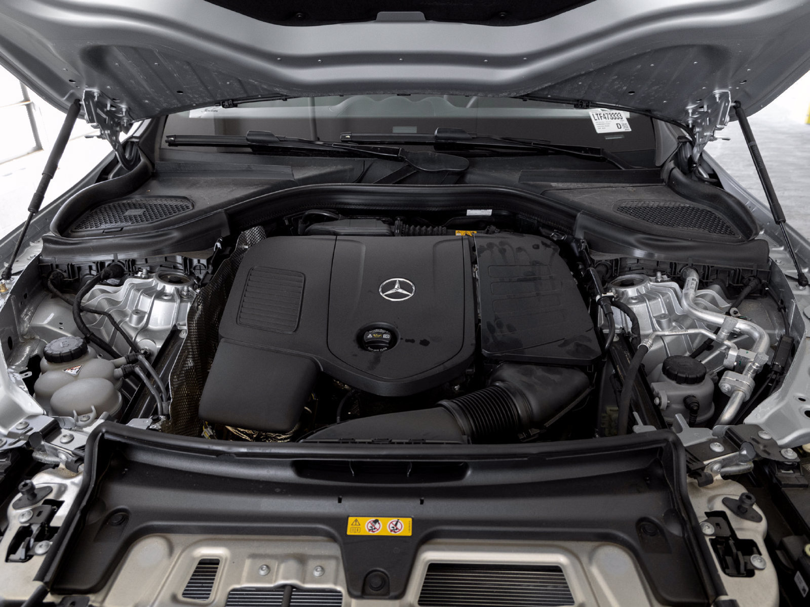 Certified 2026 Mercedes-Benz GLC 300 4MATIC image 32