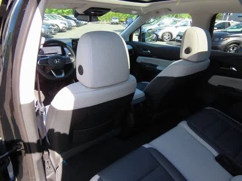 New 2026 Honda Prologue Touring image 14