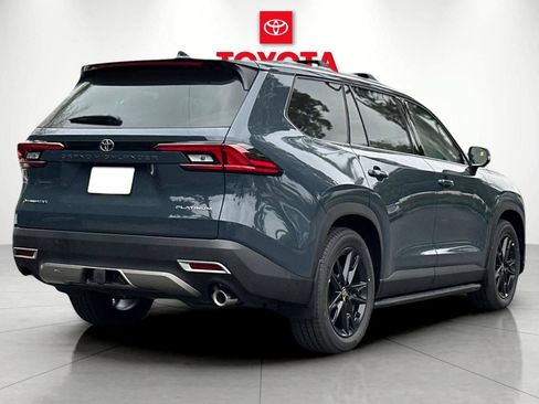 New 2026 Toyota Grand Highlander AWD Hybrid image 3