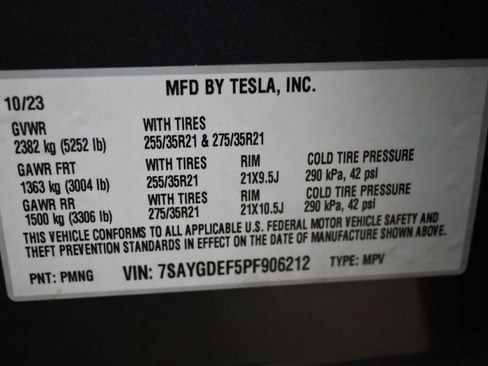 Used 2023 Tesla Model Y Performance image 42