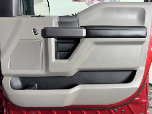 Used 2018 Ford F150 XLT w/ Equipment Group 302A Luxury AWD/4WD image 37