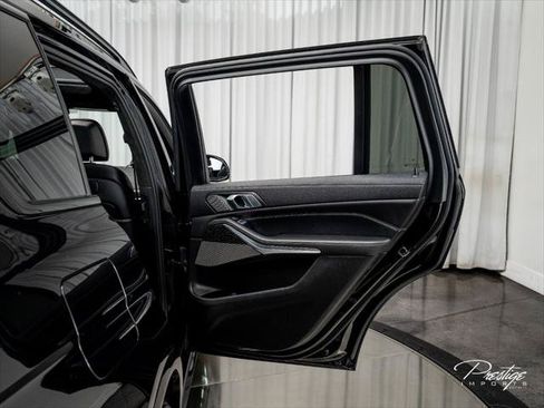 Used 2021 BMW X7 M50i AWD/4WD image 43