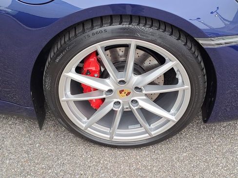 Certified 2024 Porsche 911 Targa 4S image 11