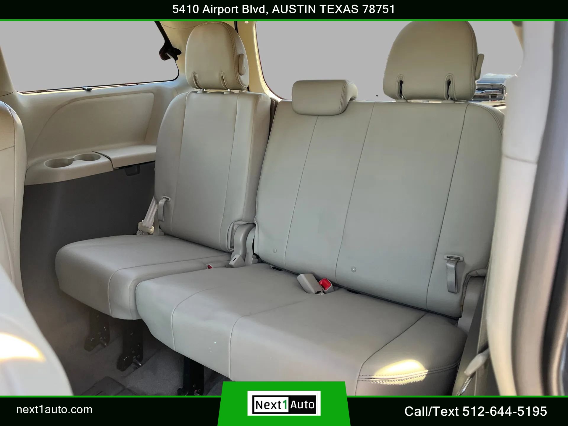 Used 2014 Toyota Sienna XLE w/ Entertainment Package FWD image 36