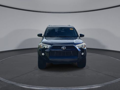 Used 2015 Toyota 4Runner SR5 RWD image 3