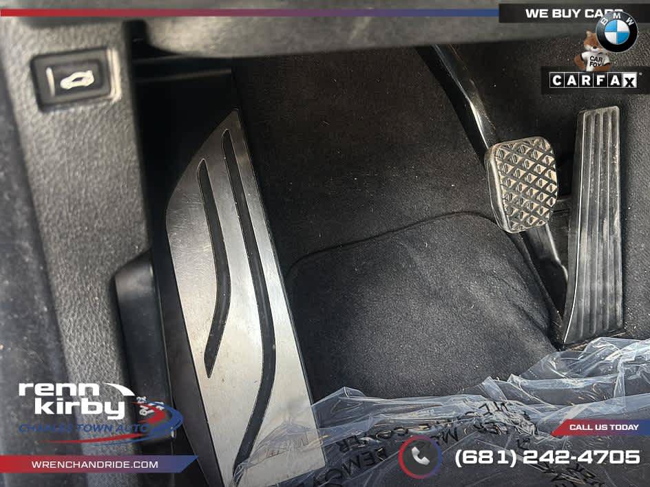 Used 2016 BMW M4 Convertible RWD image 45