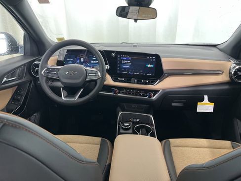 New 2026 Chevrolet Equinox ACTIV w/ LPO, Floor Liner Package image 9