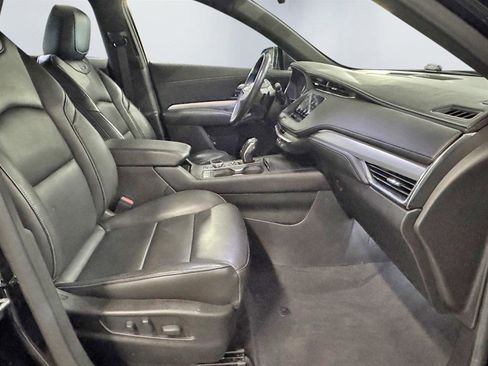 Used 2019 Cadillac XT4 Premium Luxury w/ Cold Weather Package image 25