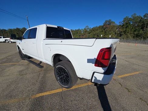 Used 2025 RAM 2500 Limited image 2