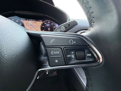Used 2018 Audi TT 2.0T w/ Technology Package image 24