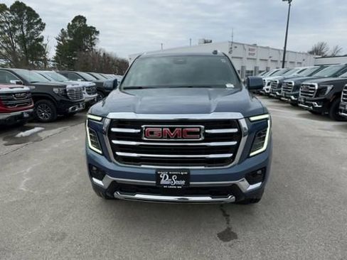 New 2026 GMC Yukon XL Elevation image 3